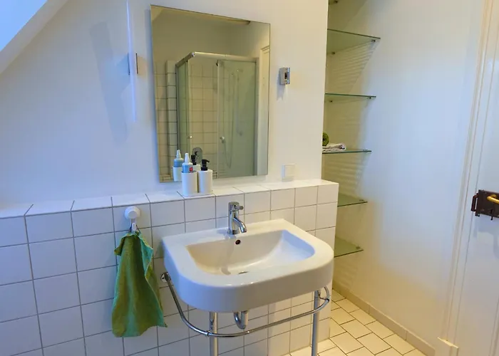 Quadrate Z5 Denkmalschutz Hostel *